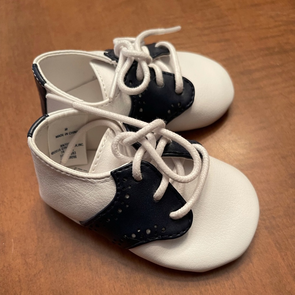 Janie & Jack Crib Shoes- New with tags